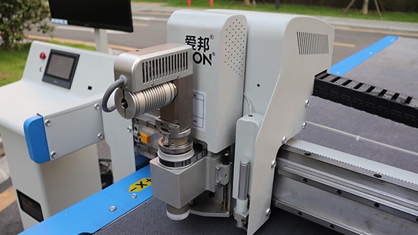 振動刀鞋墊裁剪機，鞋墊切割機價格