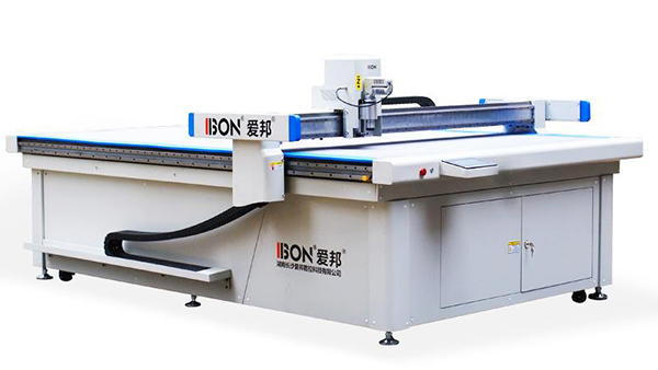 震動刀切割設備