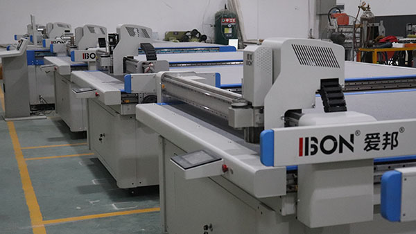 異形切割機，智能自動化異形裁剪設備